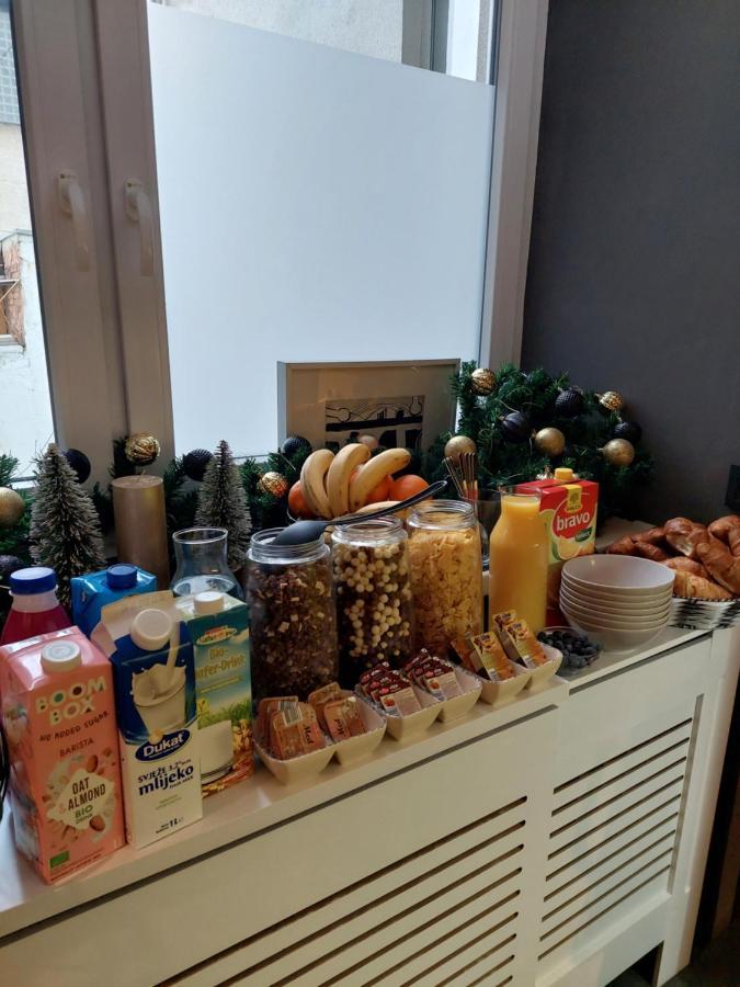 A8 B&B Zagreb Luaran gambar